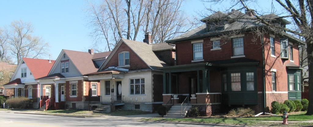 Homes in 700 block of North Grand Avenue West (SCHS photo)
