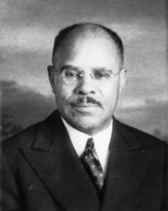 Dr. Alonzo Kenniebrew, about 1920 (Sangamon Valley Collection)