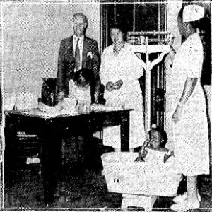 An Urban League "Better Babies" clinic, 1934 (Courtesy State Journal-Register)