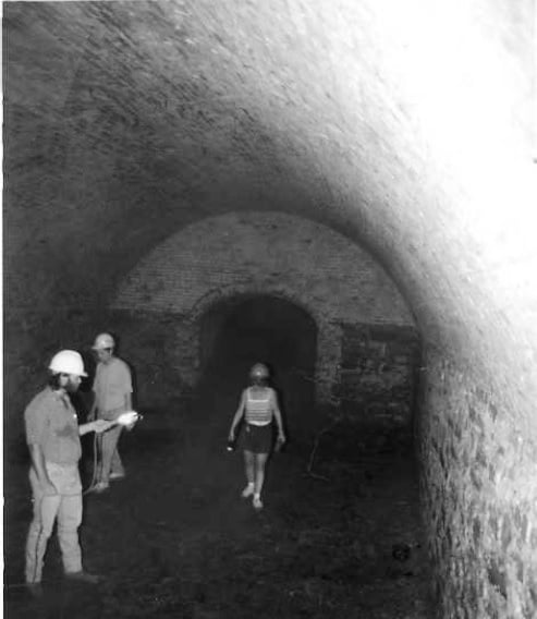 Architects study abandoned Kun Brewery cavern in 1993. (Fever River Research)