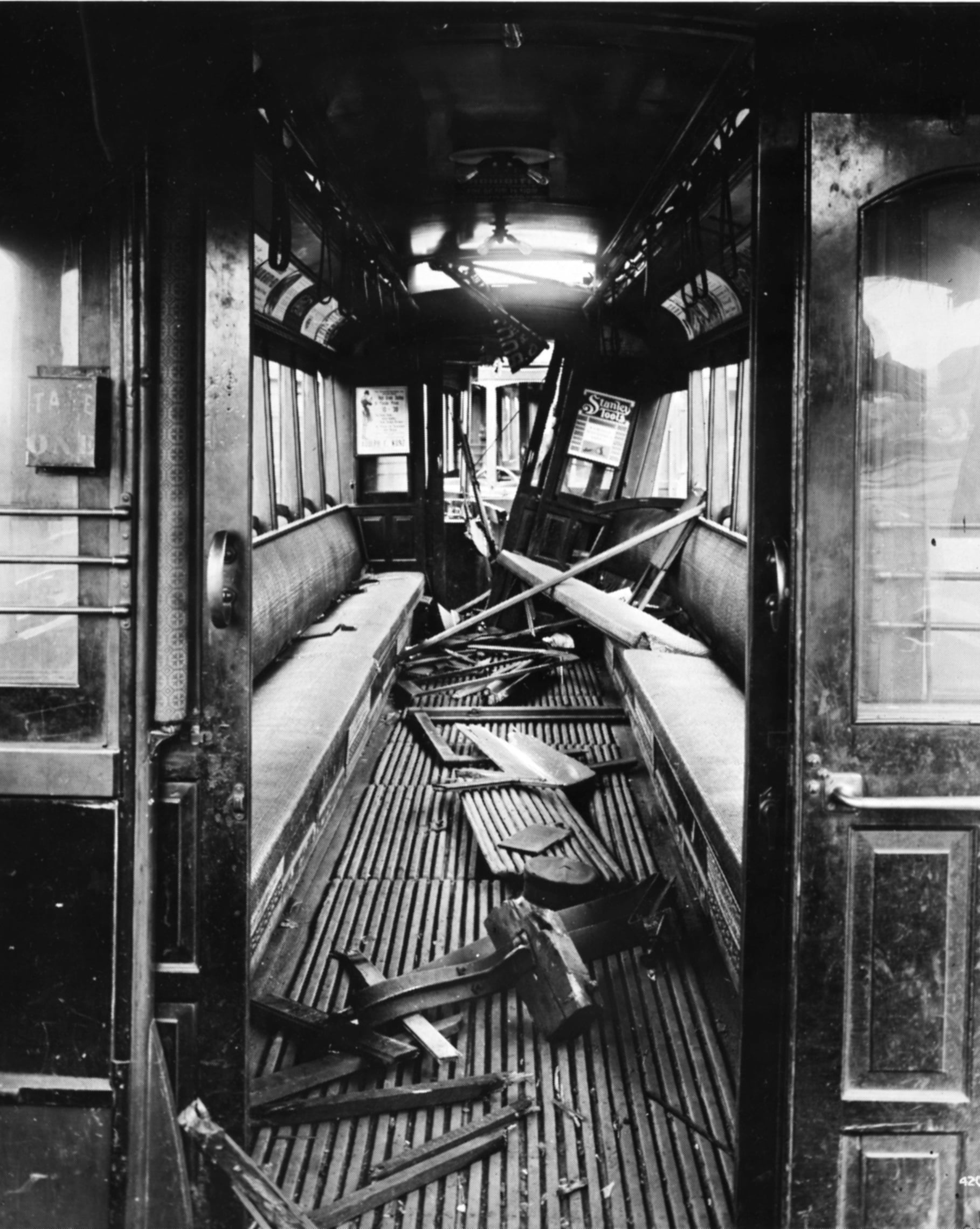 Stree tcar thought to have been damaged during 1917 street car workers' strike (Sangamon Valley Collection)