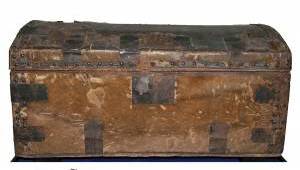 The 'Lincoln-Grimsley trunk,' once owned by Lincoln, later sold by the McDonald Art & Book Store (Seth Kaller Inc.)