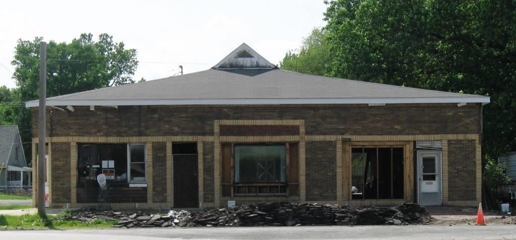 Former Ridgely village hall, 1901 N. Elizabeth St., under reconstruction in 2015 (SCHS)
