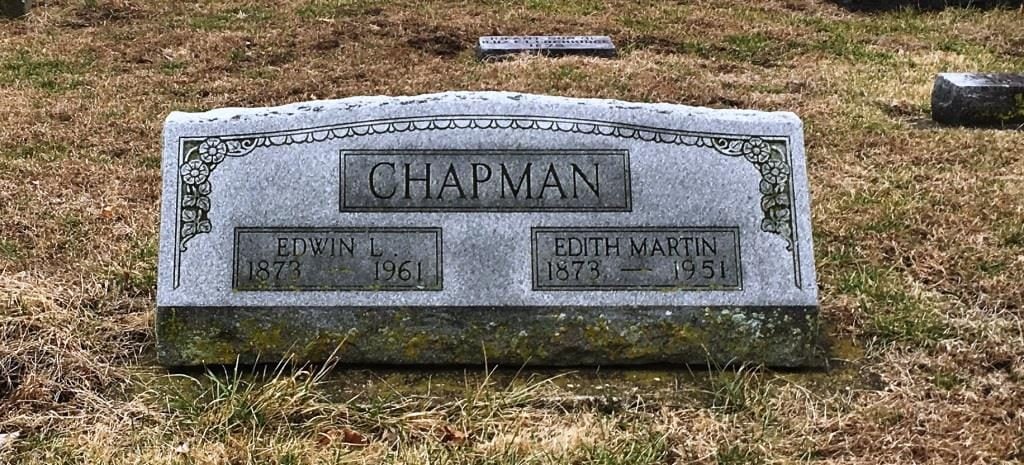 The graves of Edith Martin Chapman and her husband, Edwin, in Auburn Cemetery (SCHS photo)