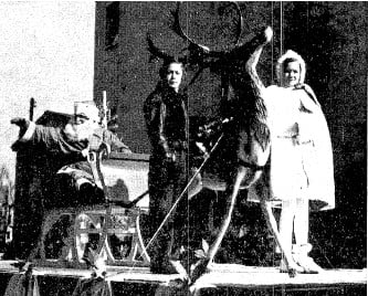 Santa Claus rides in state n 1938 (SJR)